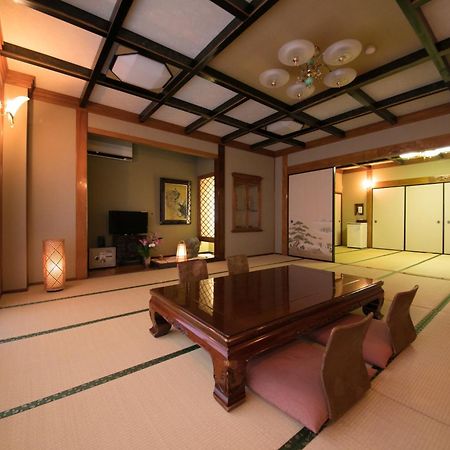 Hotel Housenkaku Beppu Luaran gambar