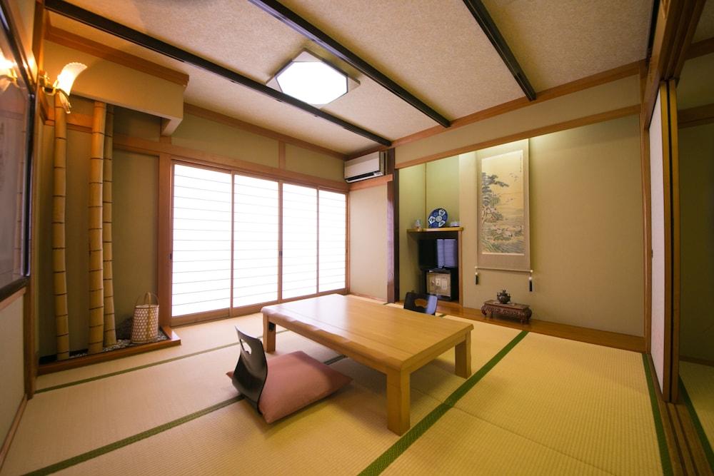 Hotel Housenkaku Beppu Luaran gambar