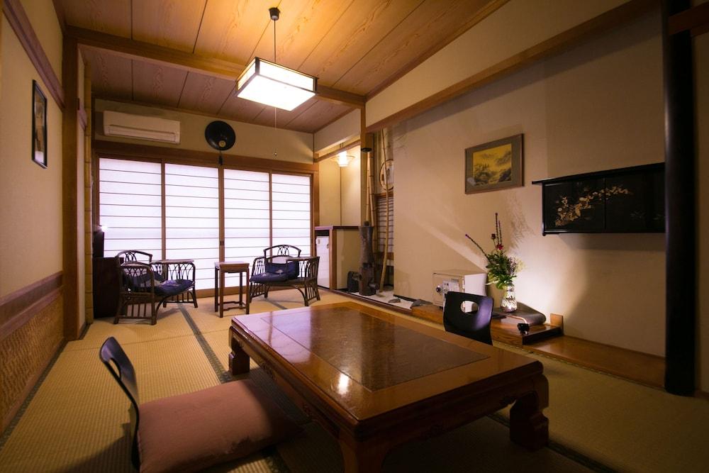 Hotel Housenkaku Beppu Luaran gambar