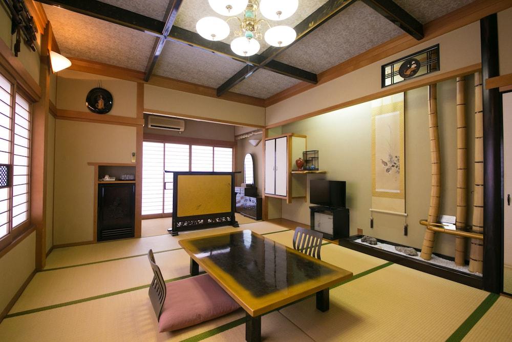 Hotel Housenkaku Beppu Luaran gambar