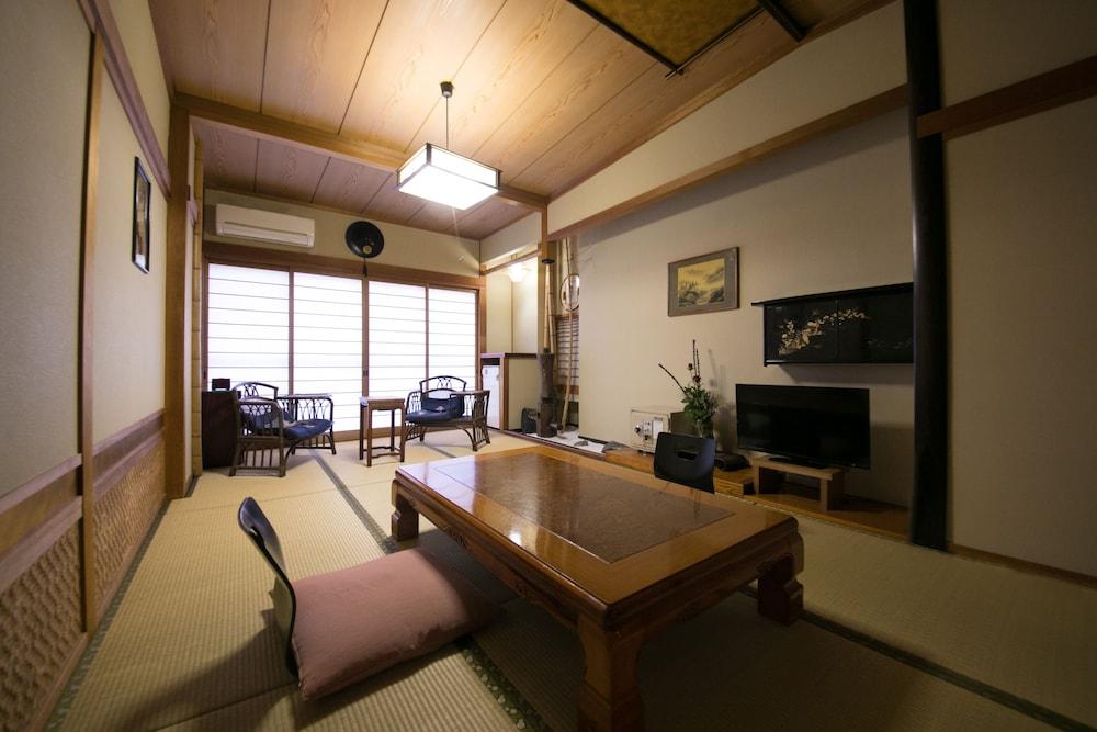Hotel Housenkaku Beppu Luaran gambar