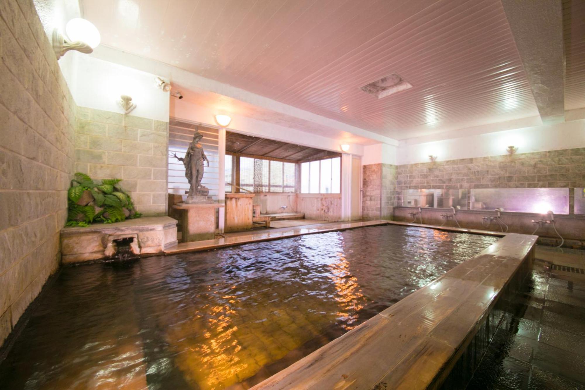 Hotel Housenkaku Beppu Luaran gambar