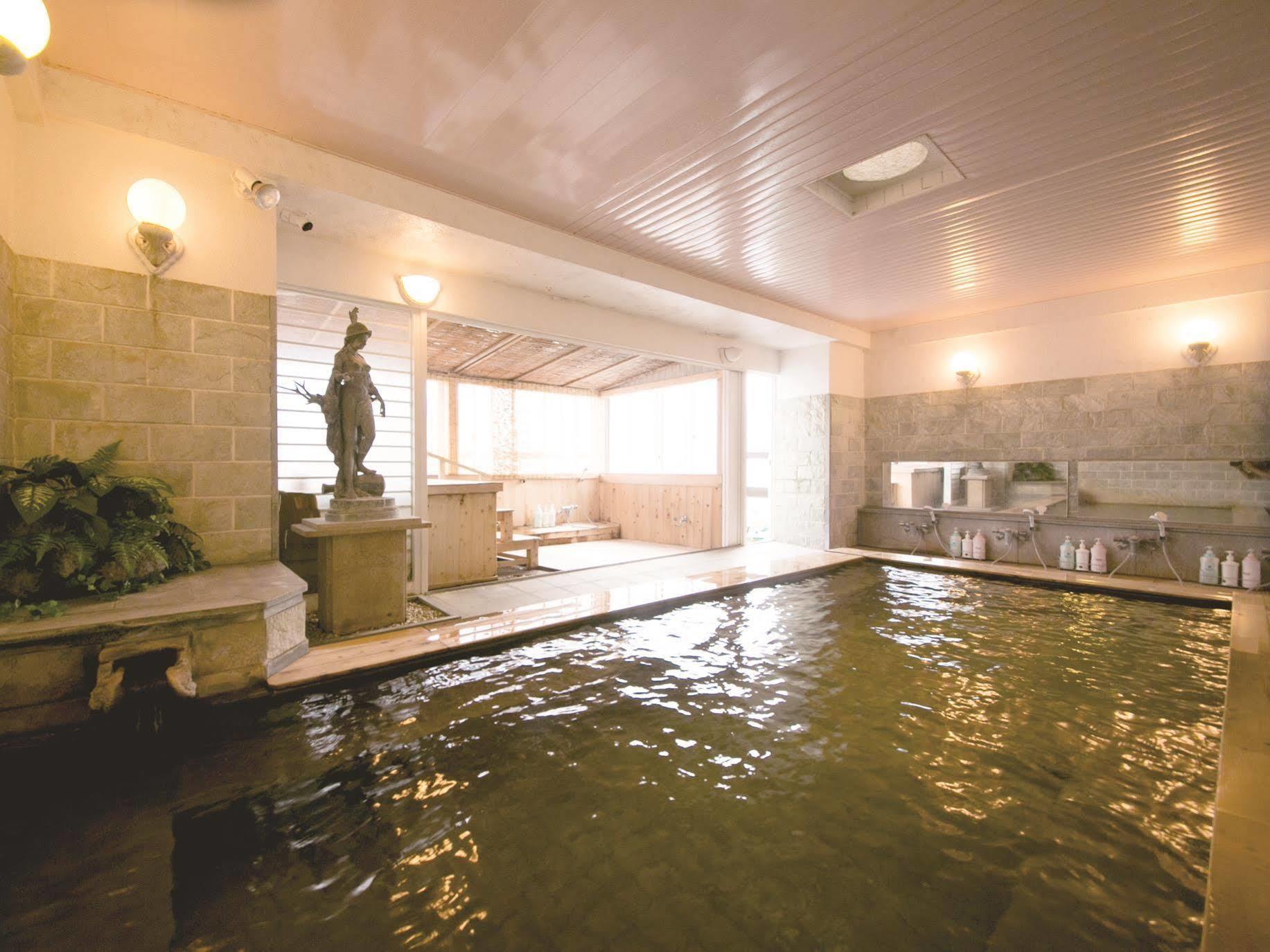 Hotel Housenkaku Beppu Luaran gambar