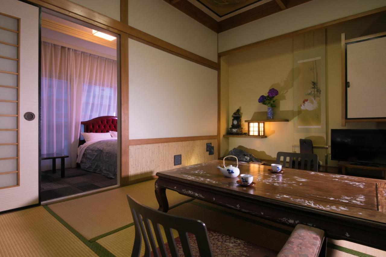 Hotel Housenkaku Beppu Luaran gambar